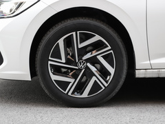 2023款 200TSI DSG超越版