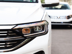 2023款 200TSI DSG超越版