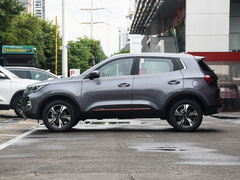 2022款 超级英雄版 1.5L 手动时尚型