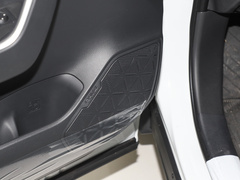 2023款 2.0L CVT两驱都市版