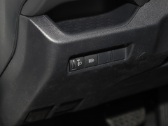 2023款 2.0L CVT两驱都市版