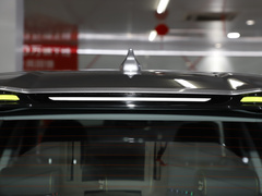 2022款 1.5T CVT 贵妃黄限定版 尊贵型