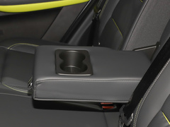 2022款 1.5T CVT 贵妃黄限定版 尊贵型