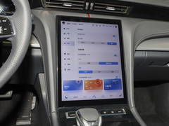 2023款 2.0T 自动智联旗领版