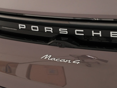 2024款 Macan 4