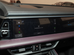 2024款 Macan 4
