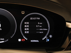 2024款 Macan 4