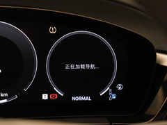 2024款 Macan 4
