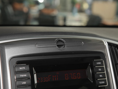 2022款 旅行版 2.0L 手动舒适型 7座