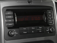 2022款 旅行版 2.0L 手动舒适型 7座