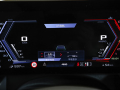 2025款 M5 