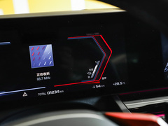 2025款 M5 