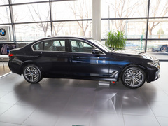 2023款 530Li 领先型 豪华套装