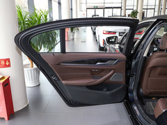 2023款 530Li 领先型 豪华套装
