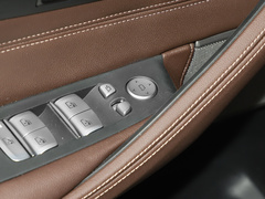 2023款 530Li 领先型 豪华套装