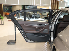 2023款 530Li 领先型 豪华套装
