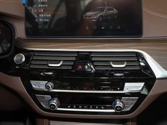 2023款 530Li 领先型 豪华套装