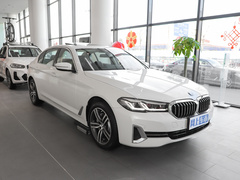 2023款 530Li xDrive 豪华套装