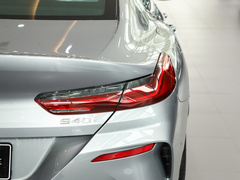 2022款 840i xDrive 四门轿跑车 M运动套装