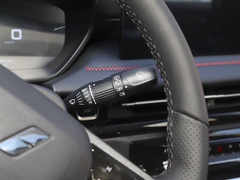 2022款 1.5L 手动自由型