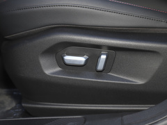 2022款 1.5L 手动自由型