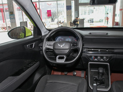 2022款 1.5L 手动自由型