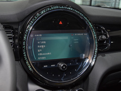 2023款 1.5T COOPER 艺术家