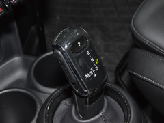 2023款 1.5T COOPER 艺术家
