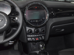 2023款 1.5T COOPER 艺术家