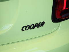 2023款 1.5T COOPER CABRIO 艺术家