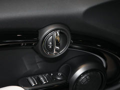 2023款 1.5T COOPER CABRIO 艺术家