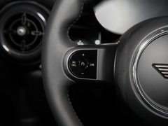 2023款 1.5T COOPER CABRIO 艺术家