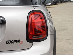 2023款 2.0T COOPER S 赛车手