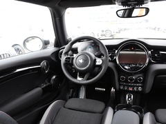 2023款 2.0T COOPER S 赛车手