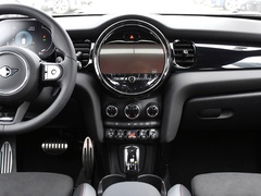 2023款 2.0T COOPER S 赛车手