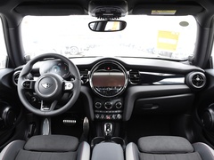2023款 2.0T COOPER S 赛车手