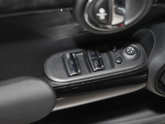 2023款 2.0T COOPER S CABRIO 艺术家