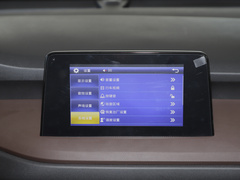 2022款 1.5L 舒适型客车(螺旋簧)8座