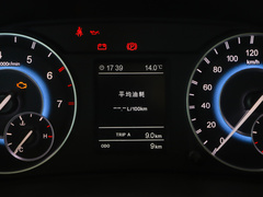 2022款 1.5L 舒适型客车(螺旋簧)8座