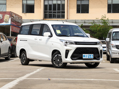 2022款 1.5L 舒适型客车(螺旋簧)7座