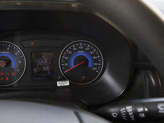2022款 1.5L 舒適型客車(螺旋簧)7座