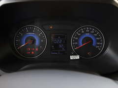 2022款 1.5L 舒適型客車(螺旋簧)7座