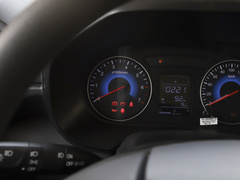 2022款 1.5L 舒適型客車(螺旋簧)7座