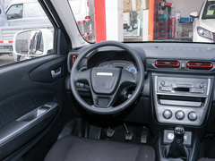2022款 1.5L 舒适型客车(螺旋簧)5座