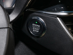 2022款 三厢 EcoBoost 180 自动ST Line