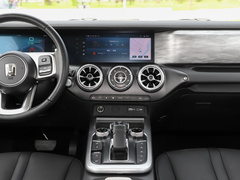 2022款 2.0T 边境限定版