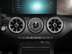 2022款 2.0T 边境限定版