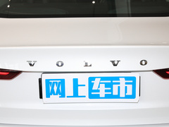 2023款 B4 智逸豪华版
