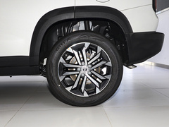 2022款 1.5T DCT两驱边牧版