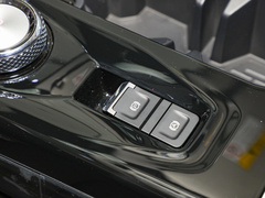 2022款 1.5T DCT两驱边牧版